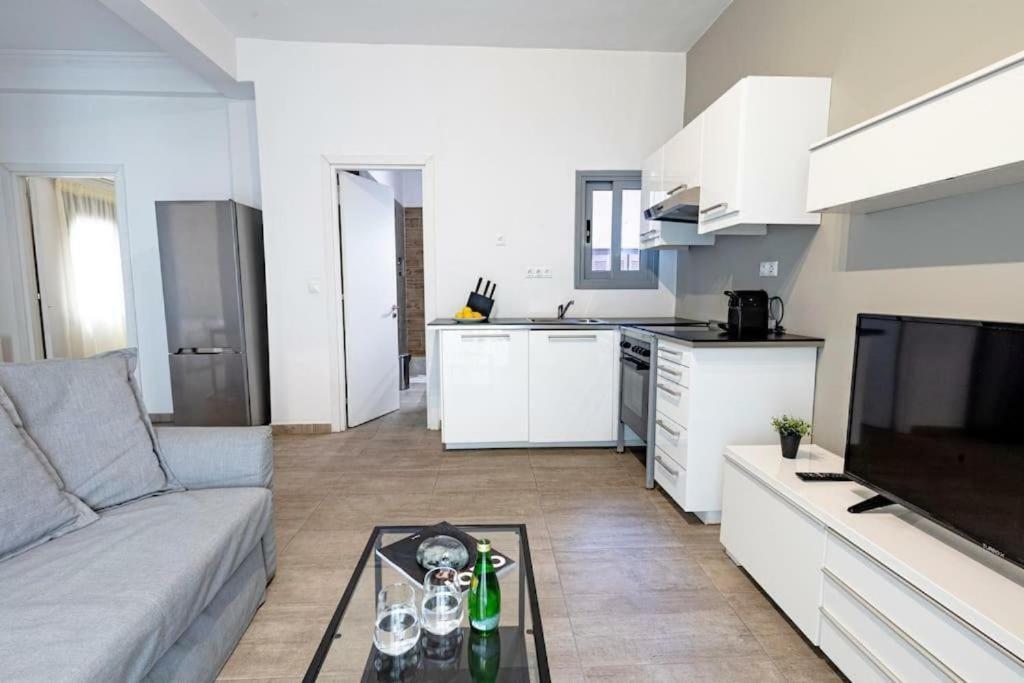 Athens Tower 2 Bedroom Apartment By Superhost Hub Экстерьер фото